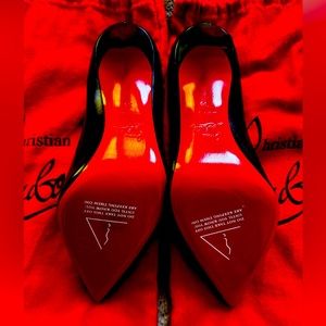 Christian Louboutin
Kate Red Sole High-Heel Pumps, Black
